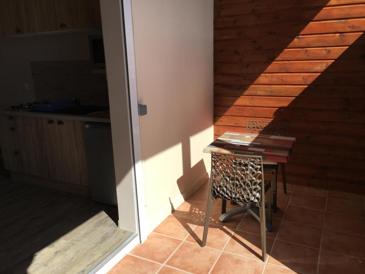 Gites La Nantillaise Bouillante Exterior photo